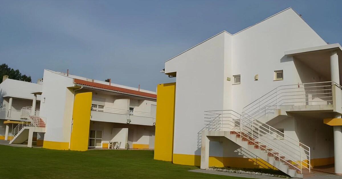 Aldeamento Turistico de Palmela — Setúbal