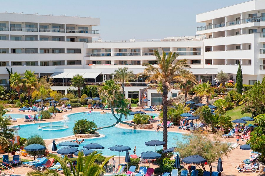 Alfagar Aparthotel — Faro