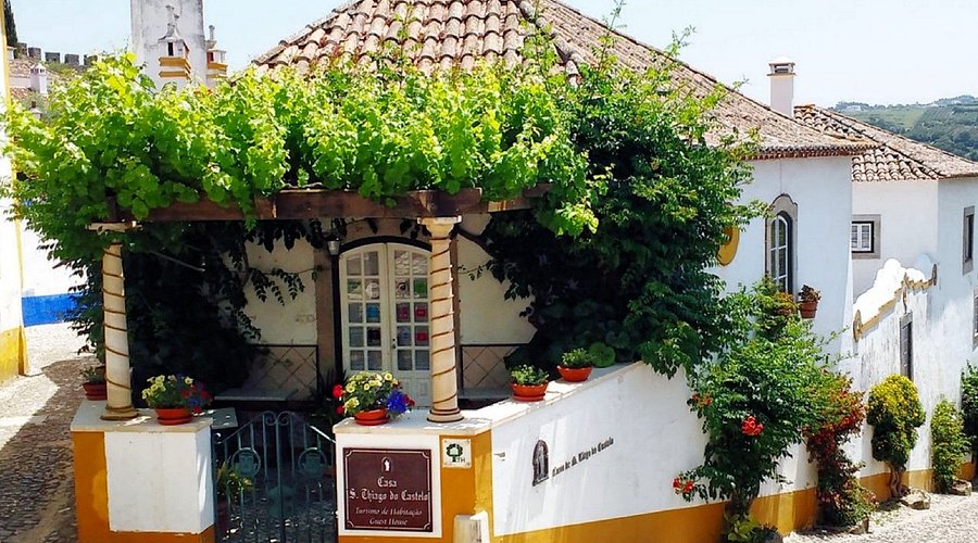 Casa de S. Thiago do Castelo — Santarém