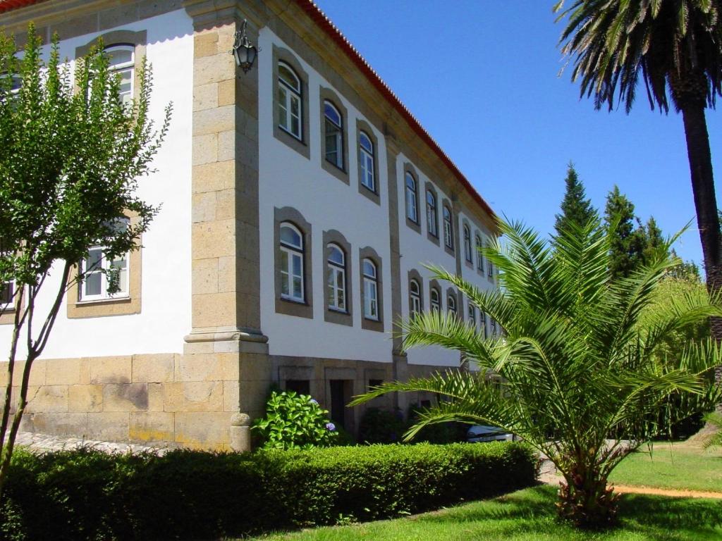 Casa do Condado de Beirós — Serrazes