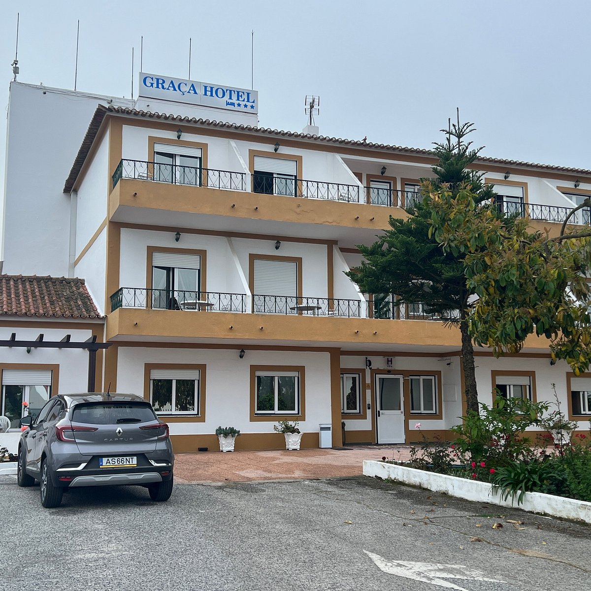 Graca Hotel — Évora