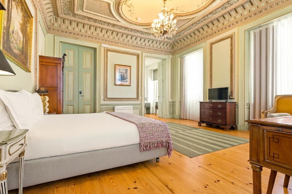 Tesouro da Baixa by Shiadu — Lisboa